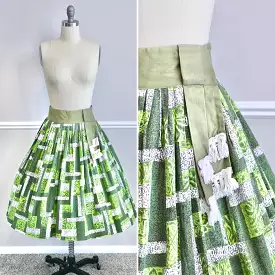 1950s Vintage Novelty Print Circle Skirt in Kelly Green - Retro Full Skirt - Size S