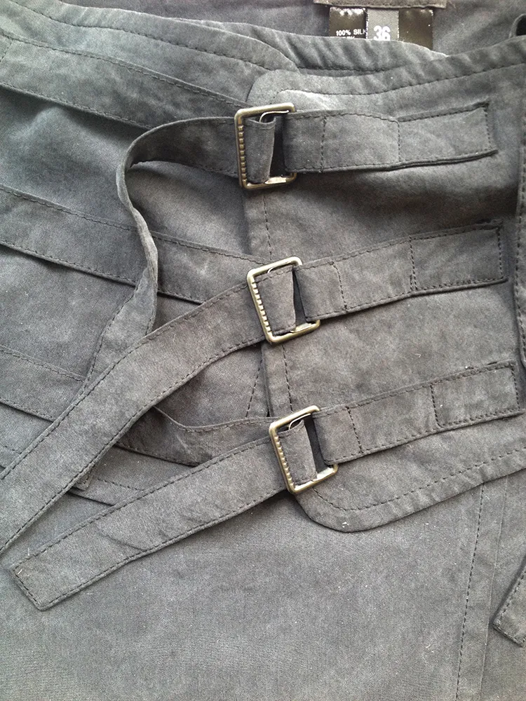 Dark grey Ann Demeulemeester skirt belt - Stylish Fashion Accessory