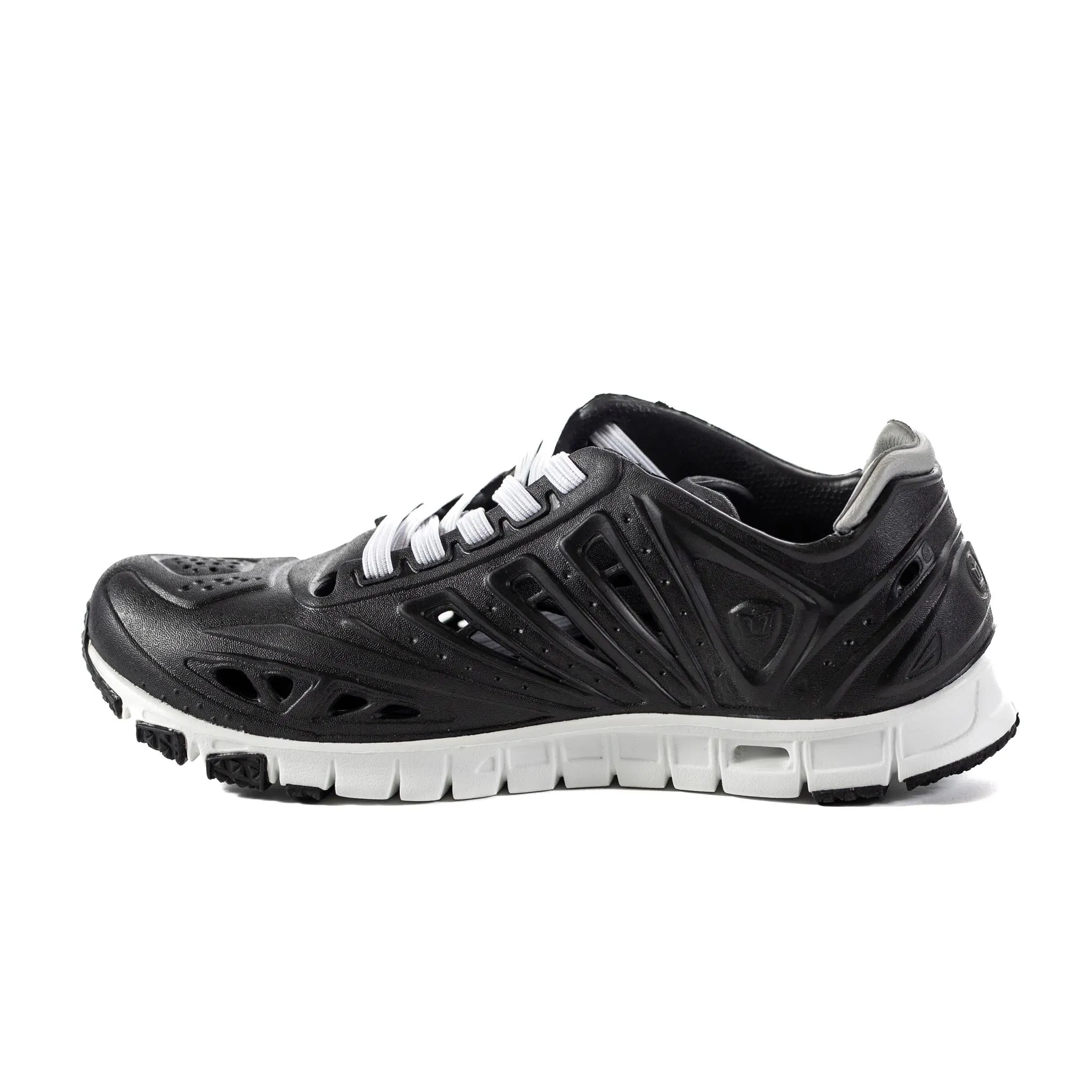 APX Women's Water Shoes with Closed Toe and Lace-Up Design