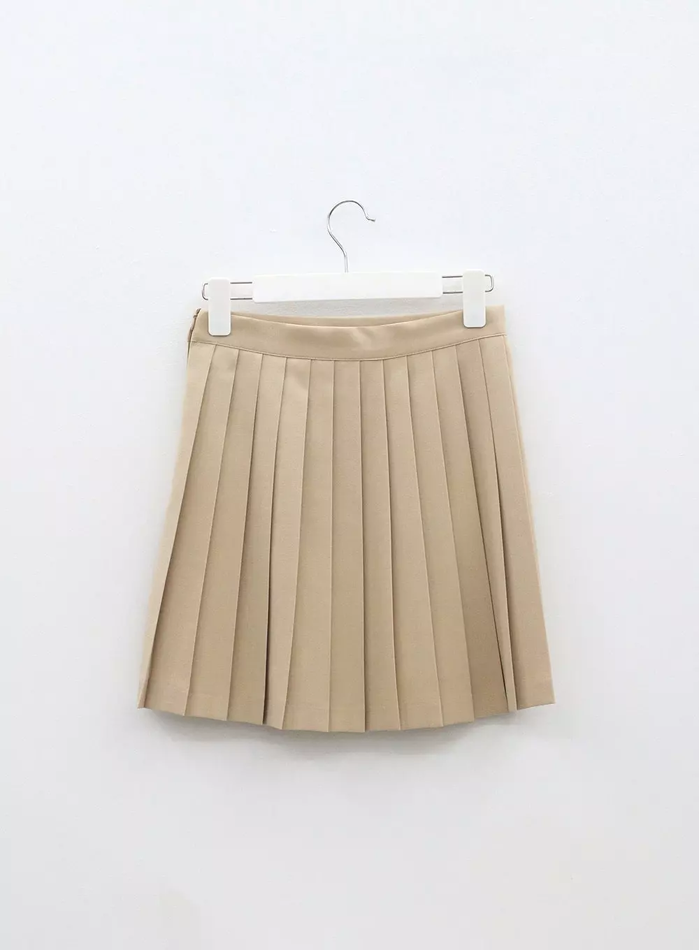 Basic Pleated Mini Skirt OF308 - Affordable and Versatile Mini Skirt