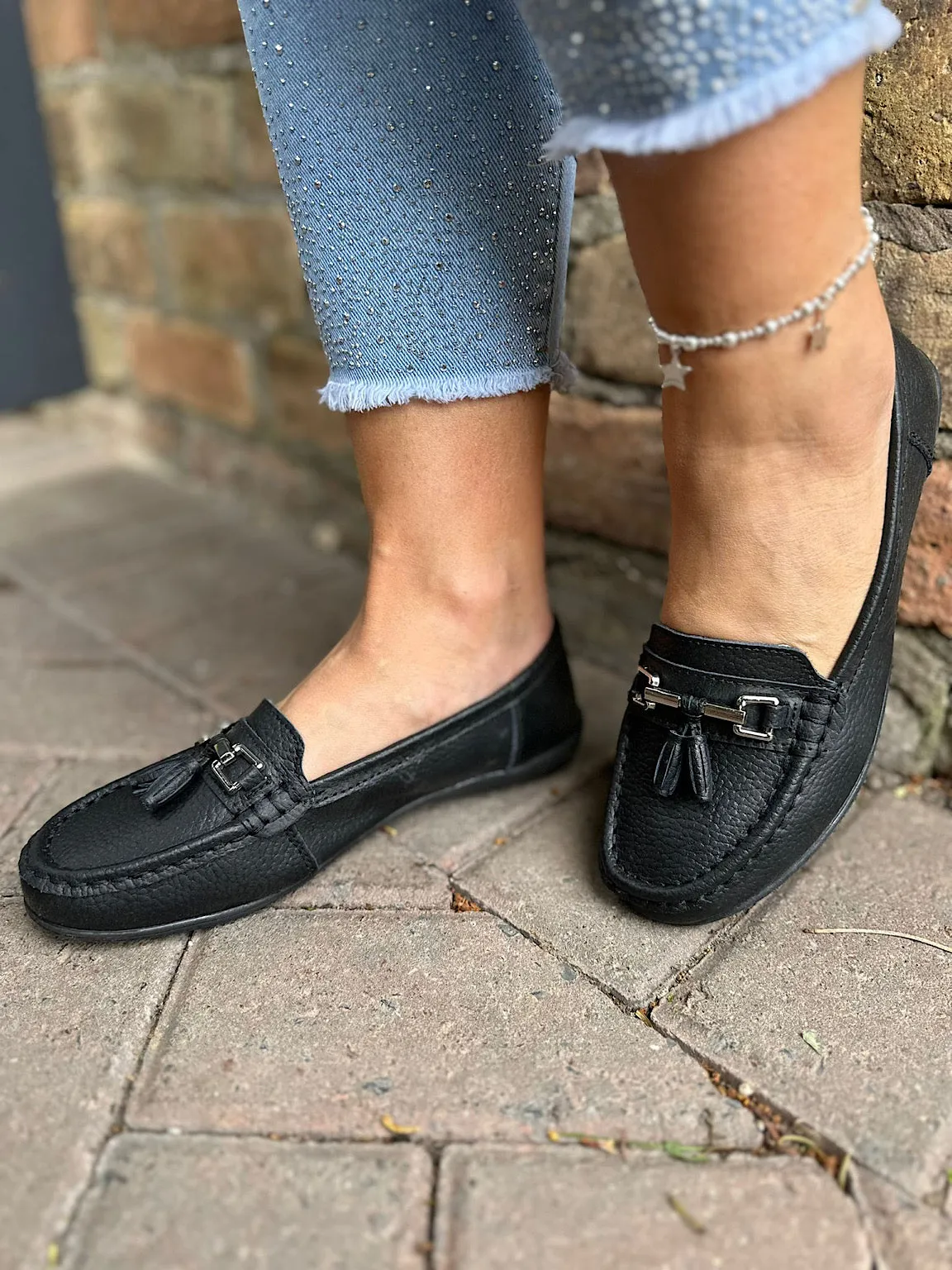 Black Leather Tassel Loafer: Stylish and Sleek Shoe Option