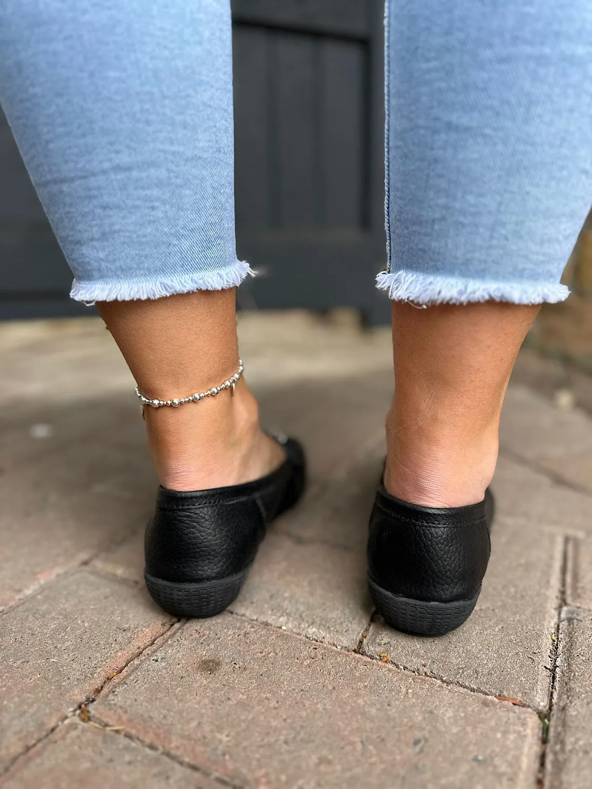 Black Leather Tassel Loafer: Stylish and Sleek Shoe Option