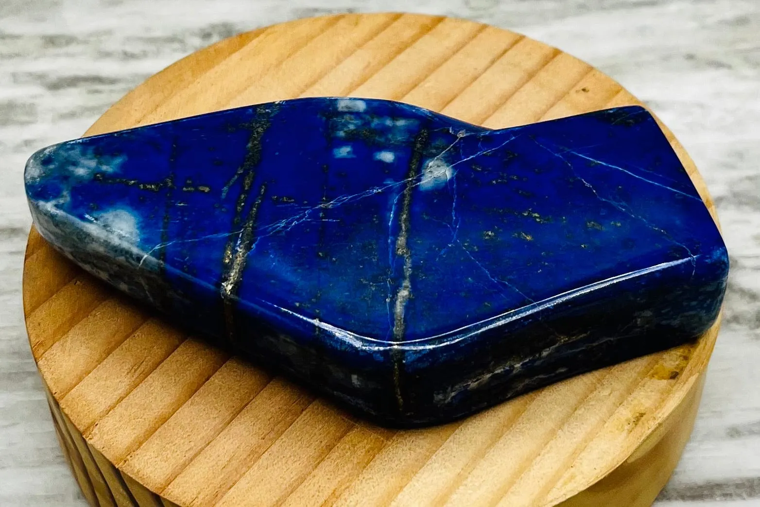 Blue Gemstone: Lapis Lazuli - Definition, Properties, Uses, and More |