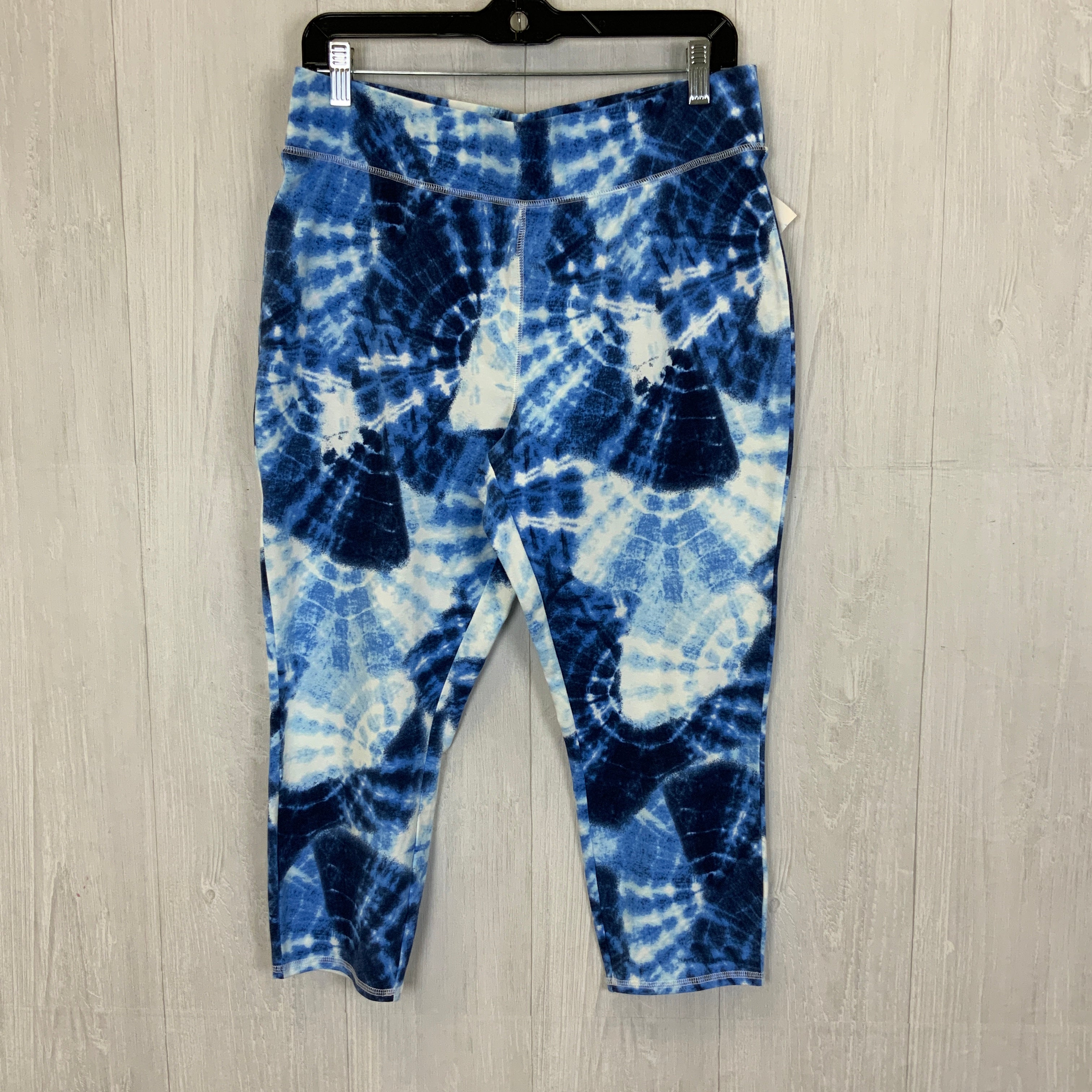 Denim And Company Athletic Capris Size M