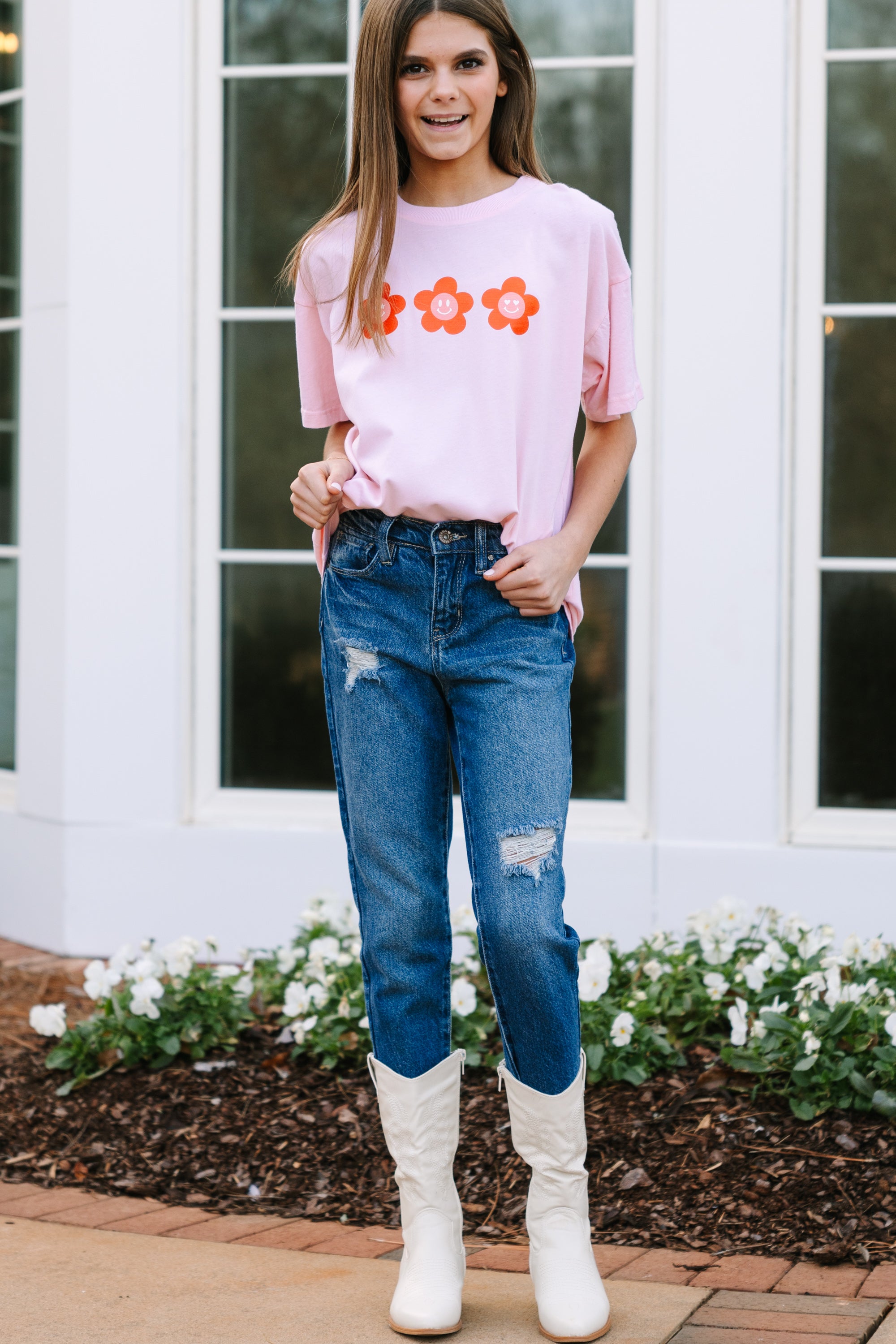 Girls: Heart Eyes Blush Pink Oversized Graphic T-Shirt