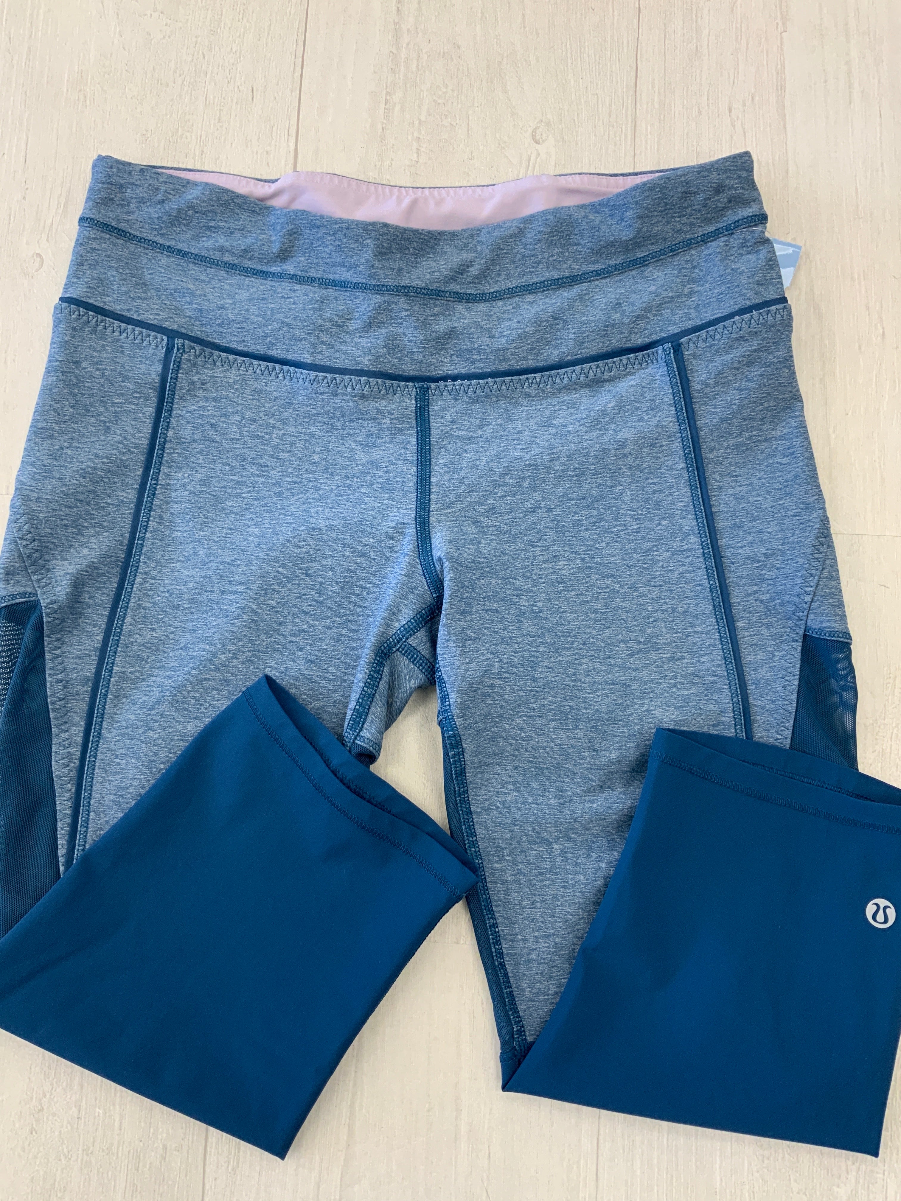 Lululemon Athletic Capris - Size 4