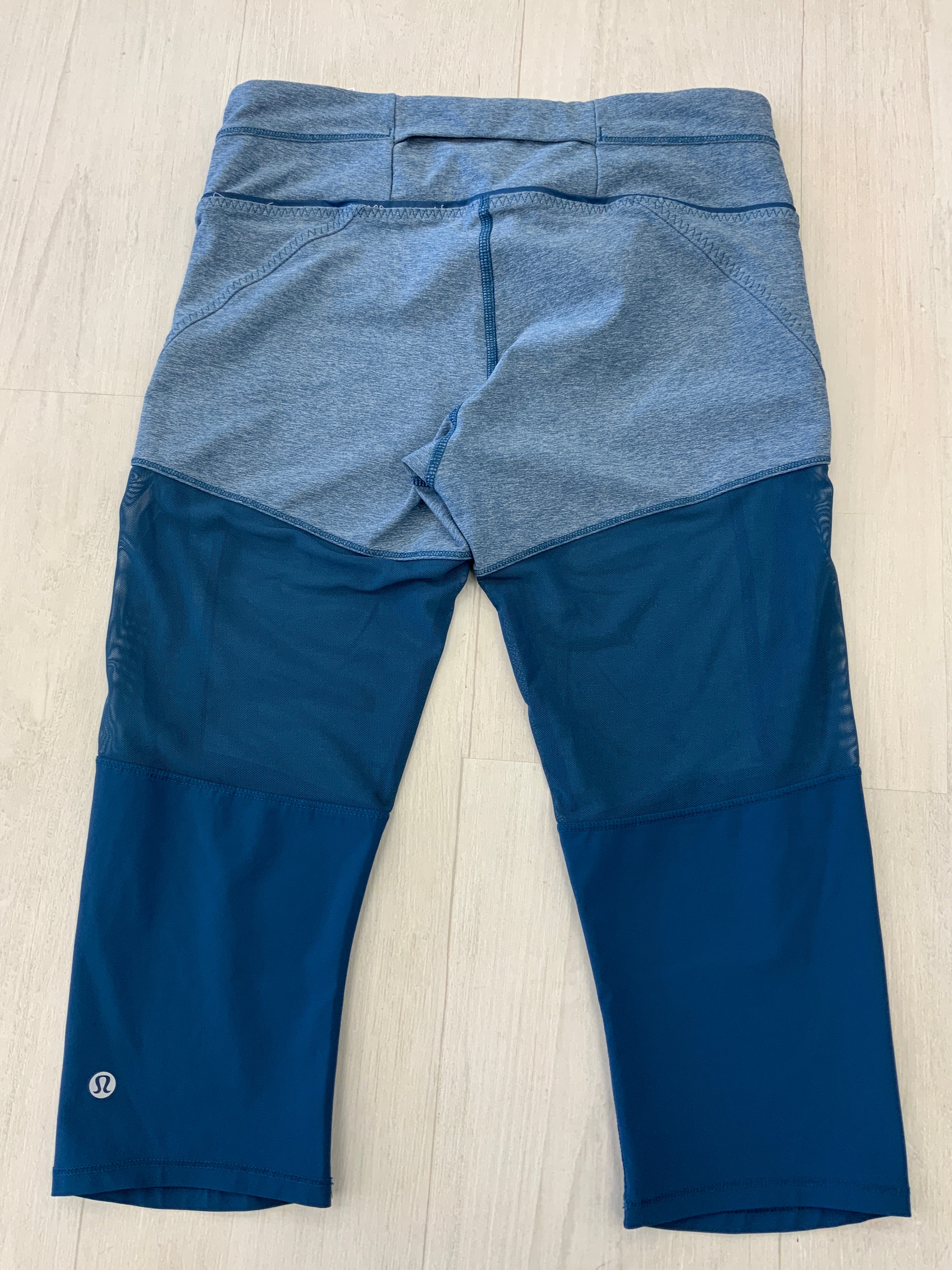 Lululemon Athletic Capris - Size 4