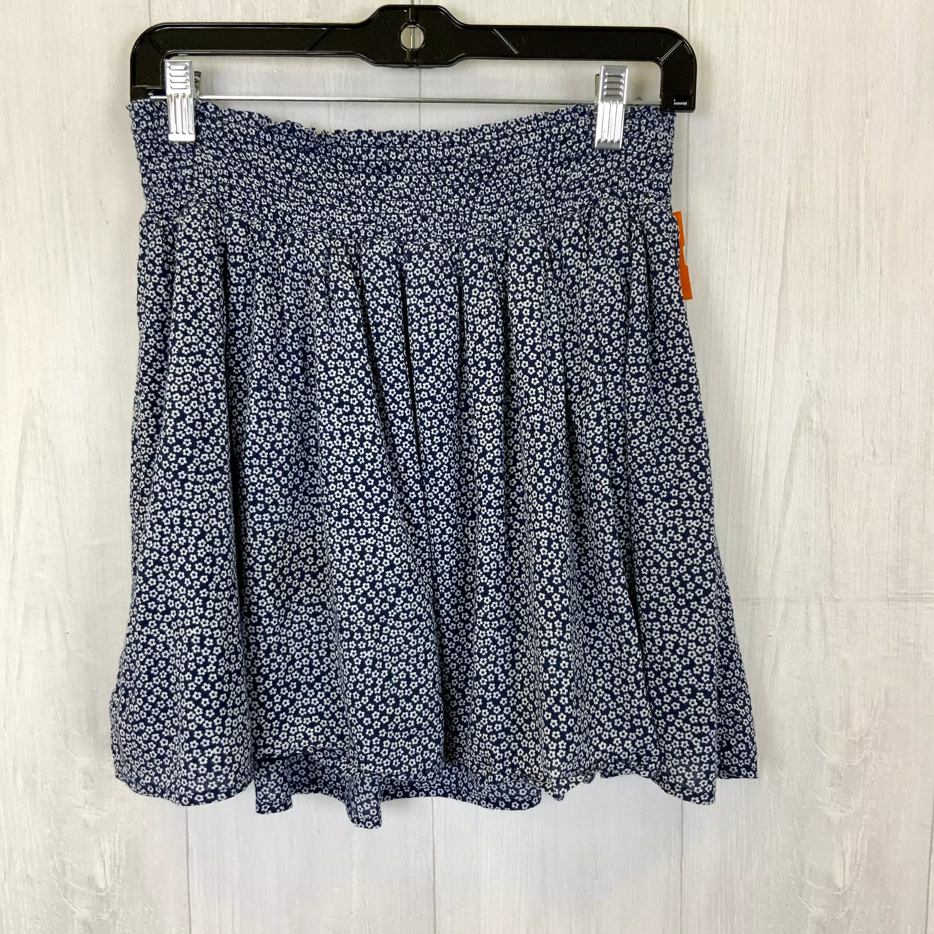 Old Navy Mini and Short Skirt - Size S