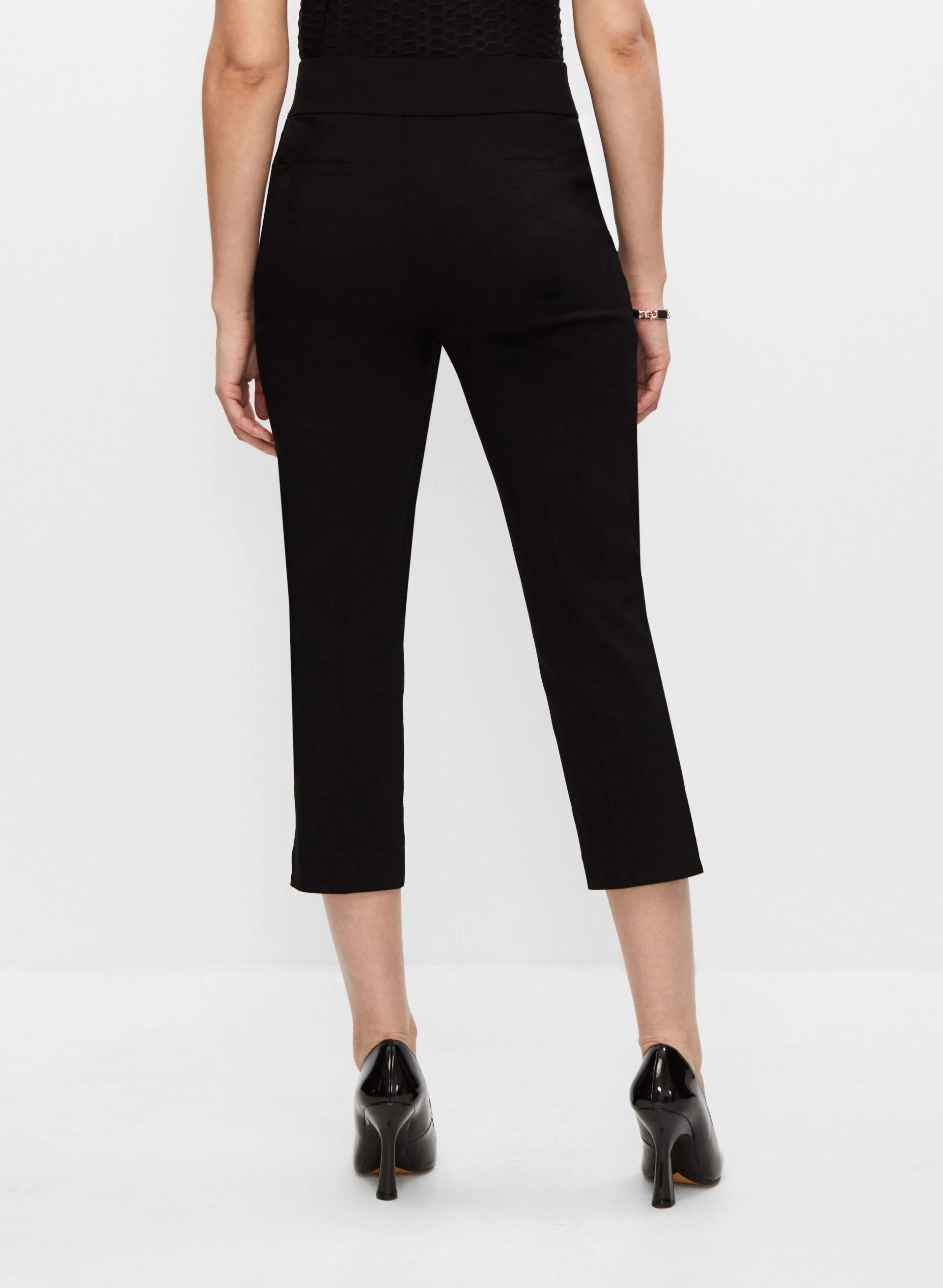 Women's Slim Fit Capri Pants