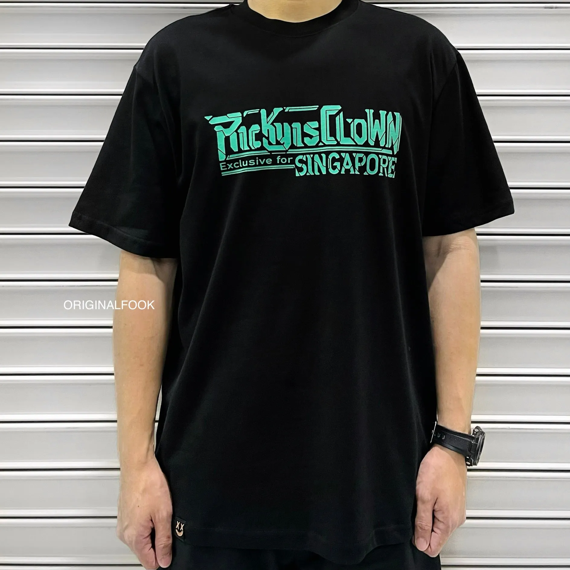 Glow In The Dark Gundam Smiley Tee Black Singapore Exclusive [R5220927G-H7] by Rickyisclown [RIC]