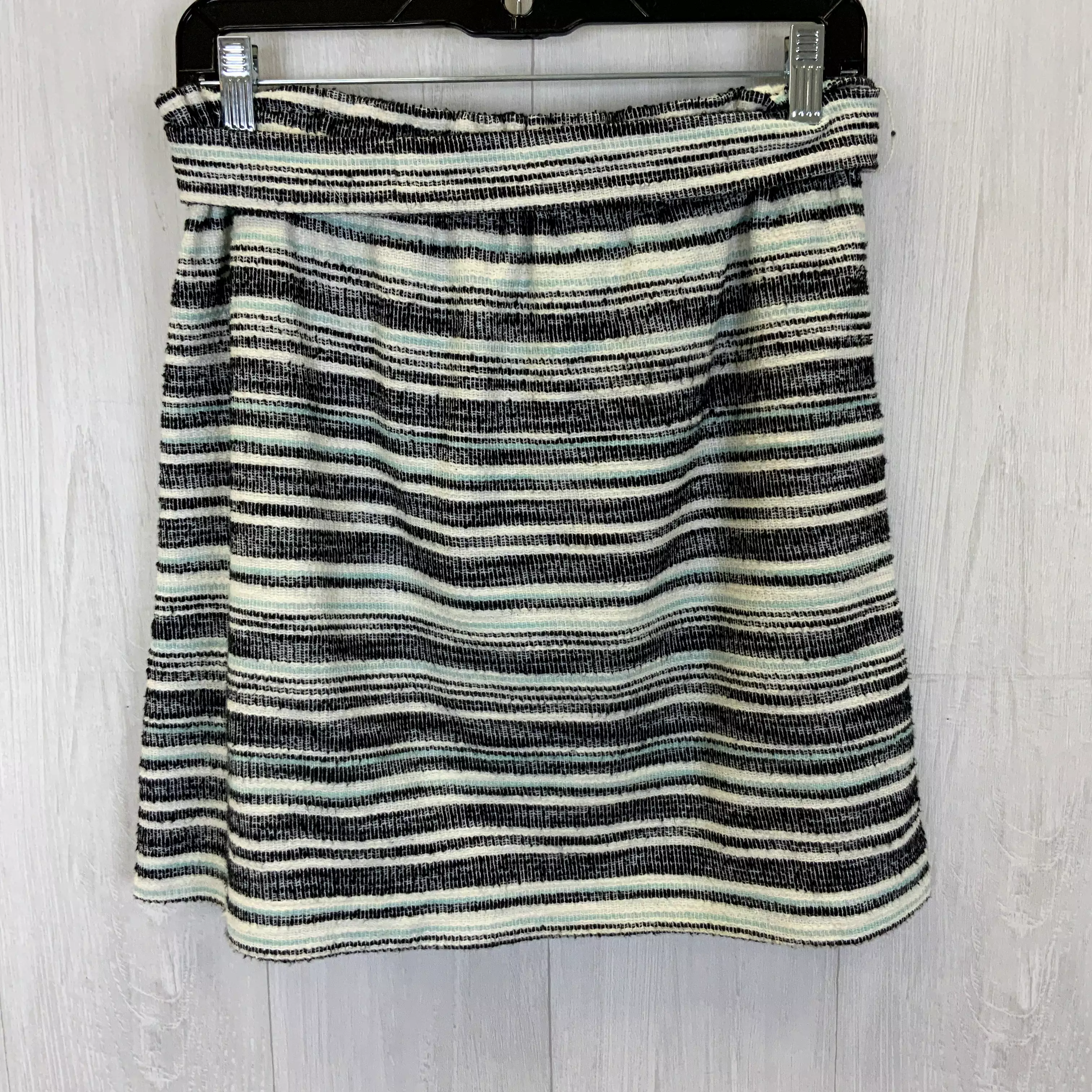 Skirt - Mini & Short - Loft - Size: Small - One Result