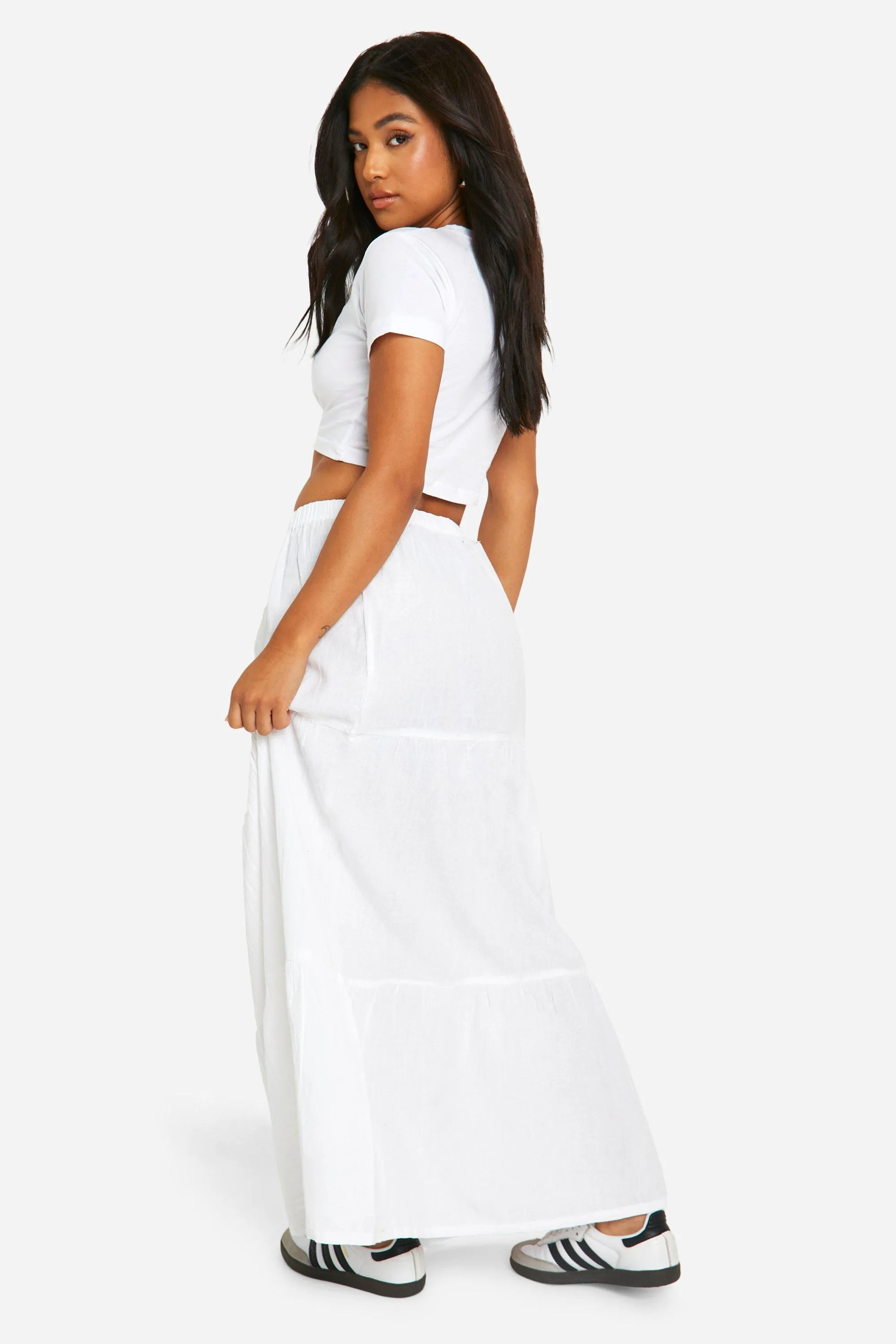 Petite Tiered Maxi Skirt - boohoo