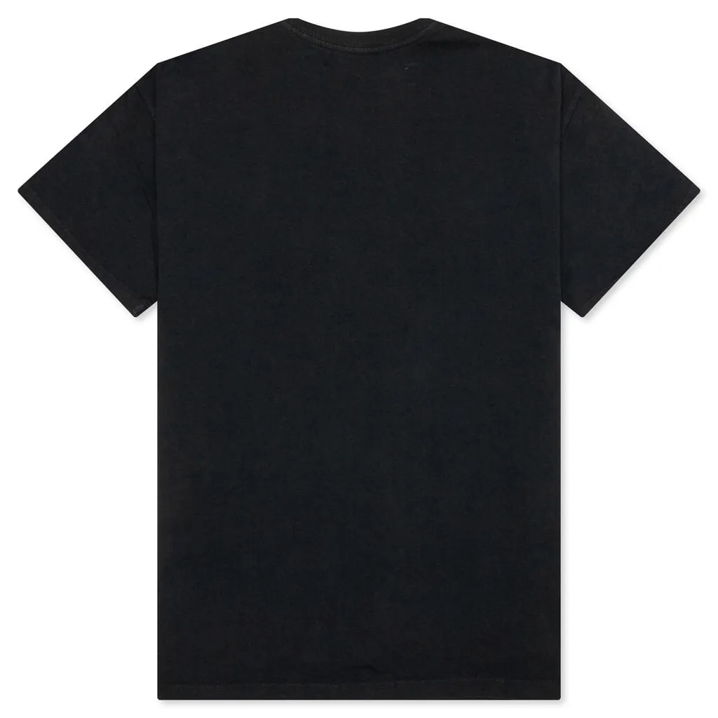 Statues Making Sound Tee in Washed Black