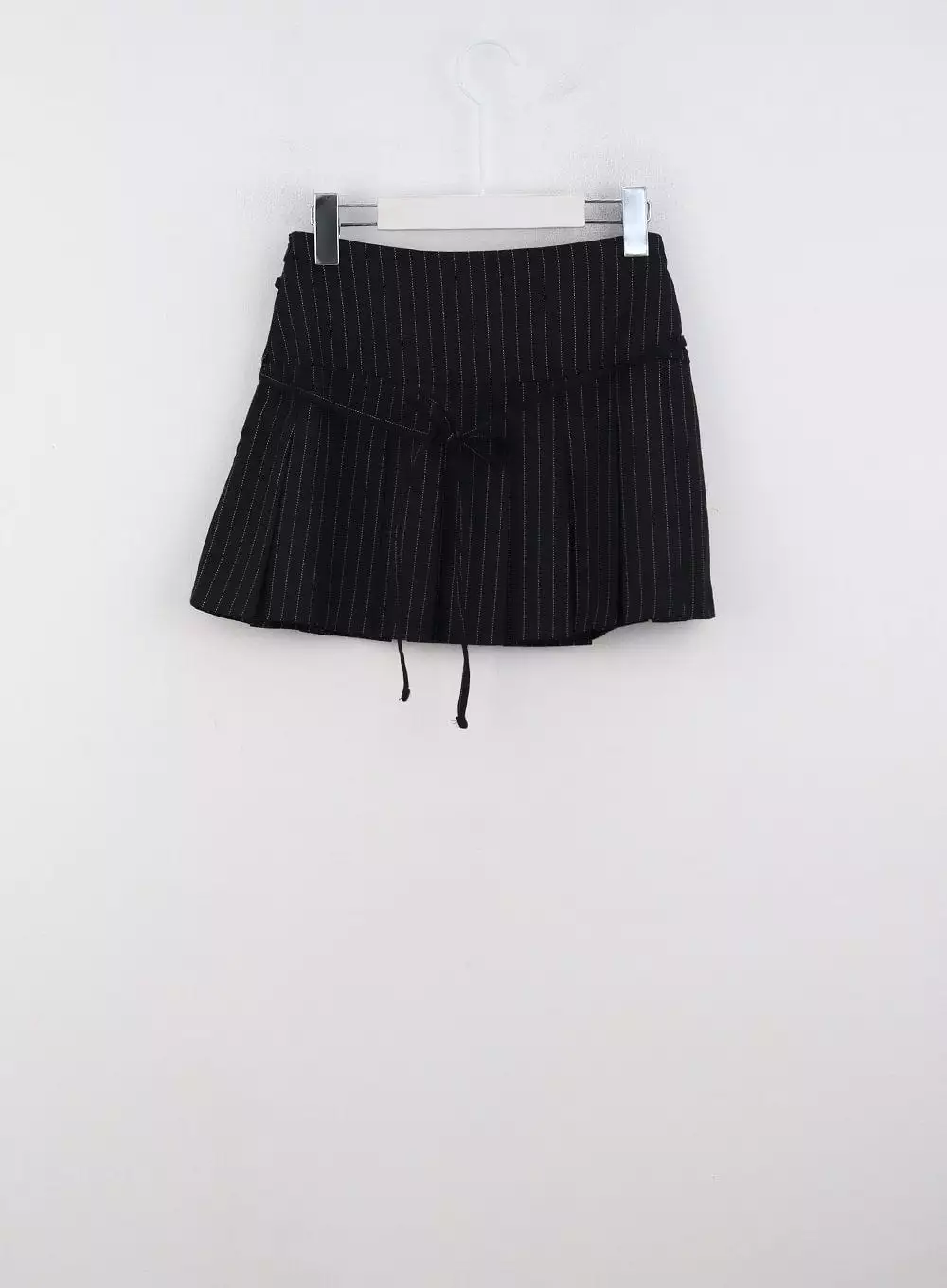 Stripe Pleated Skirt