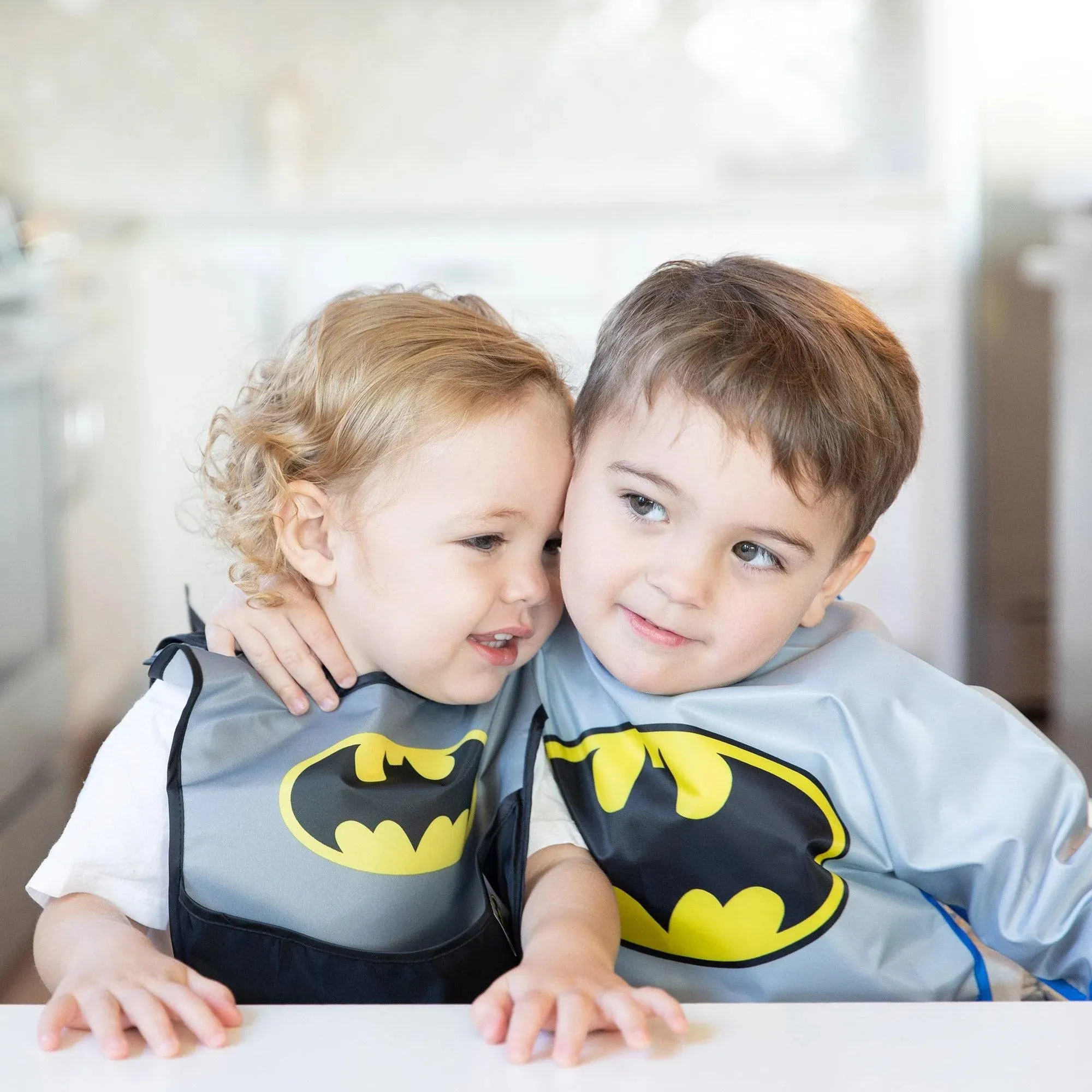 SuperBib 2 Pack: Batman & Superman - Best price, Buy now!