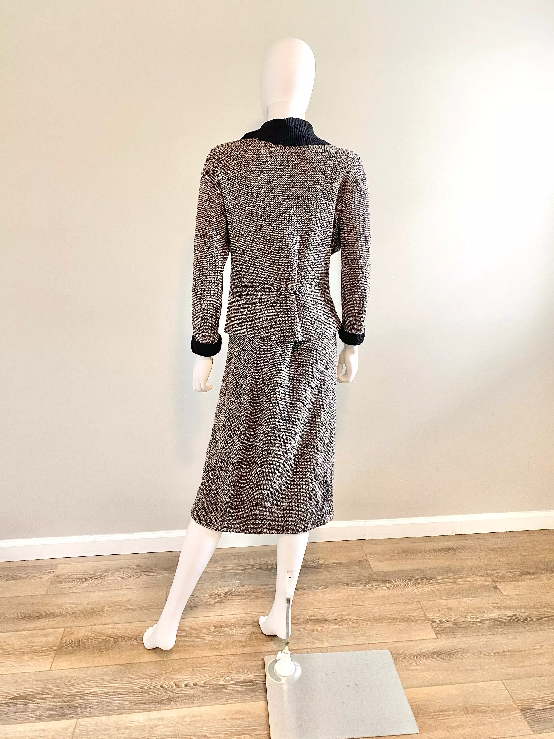 Vintage 1950s Plus Size Sweater Set | 50s Knit Skirt