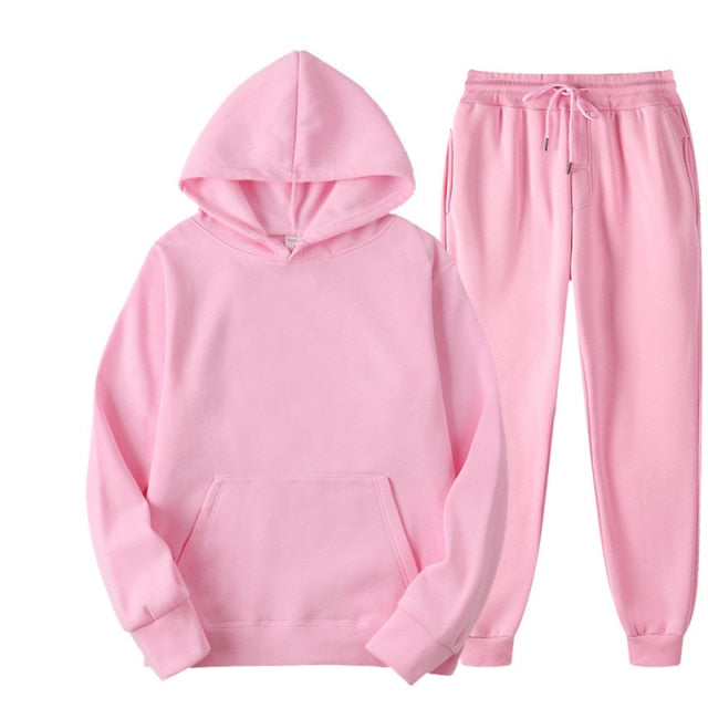 women sweatpants outfit casual tracksuit