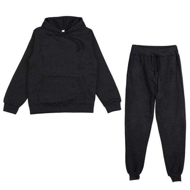 women sweatpants outfit casual tracksuit