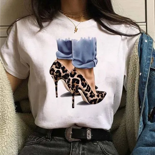 Women's Short Sleeve T-shirts with Portrait Print - Fashionable and Trendy