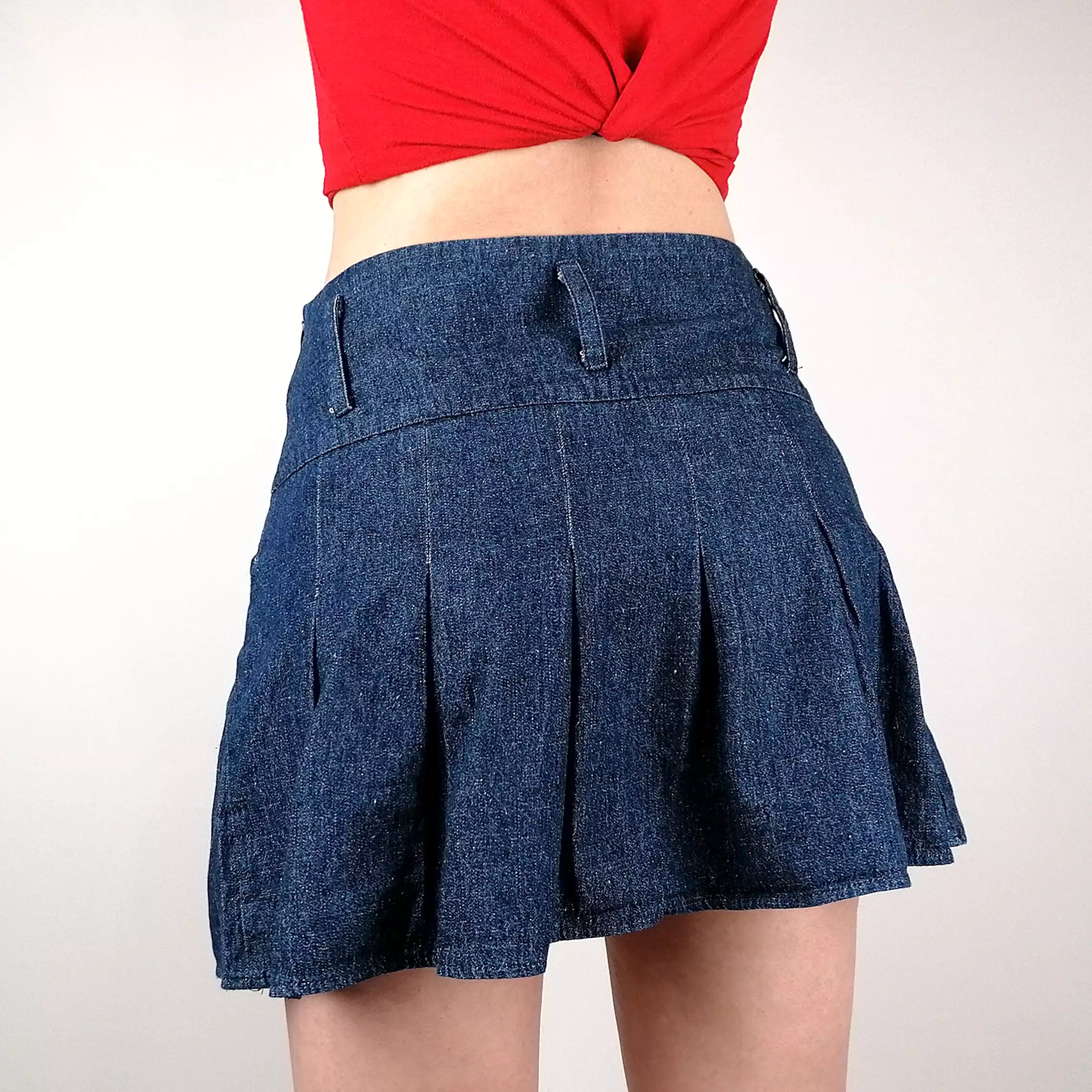 Y2K Pleated Denim Mini Skirt - Size Medium