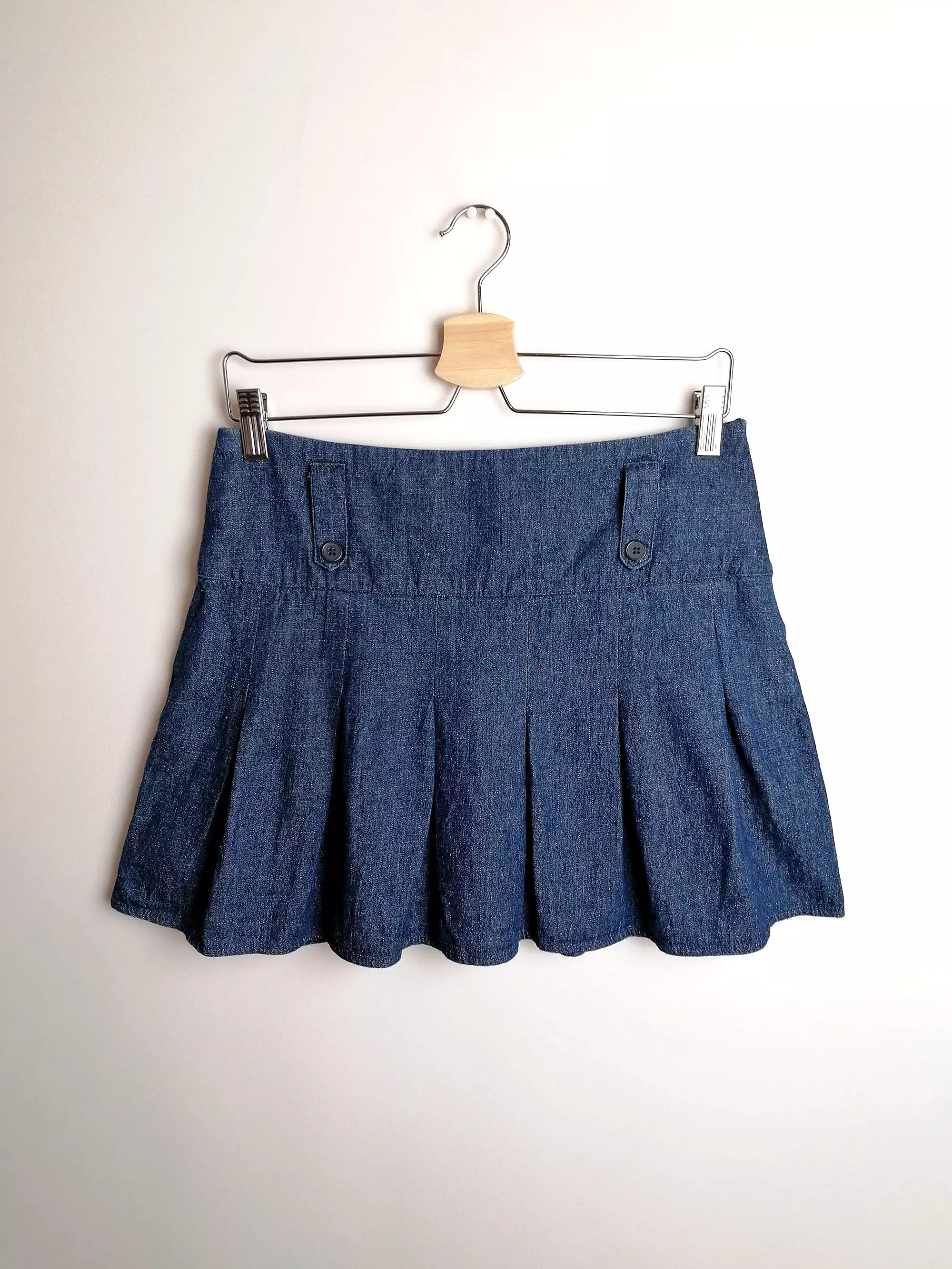 Y2K Pleated Denim Mini Skirt - Size Medium